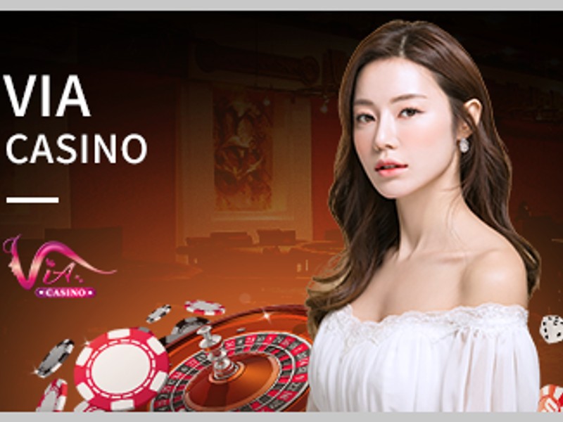 Dealer chuyên nghiệp tại sảnh casino trực tuyến tx88